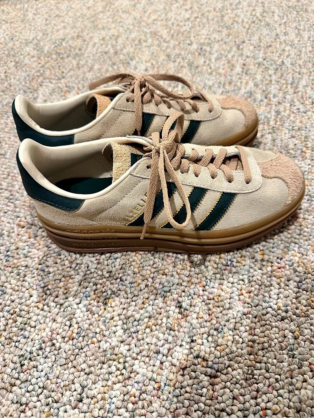 adidas Samba OG Sneakers in Beige & Green US 6.5